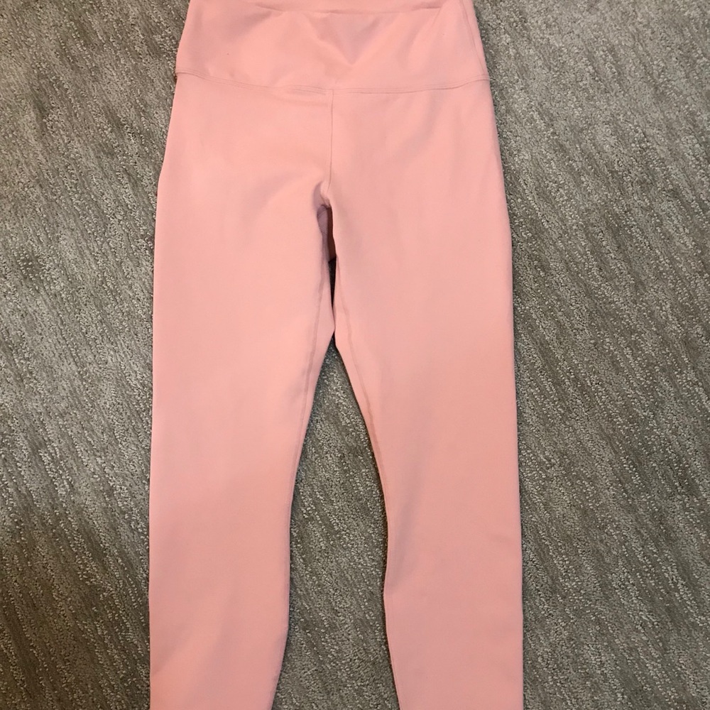 Light pink leggings